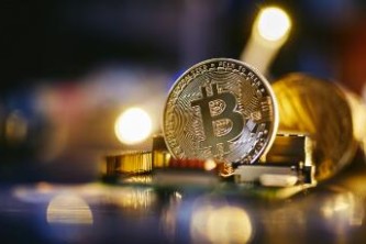 全球最大的交易所排名_区块链看盘软件app_在哪些交易所买U比较安全